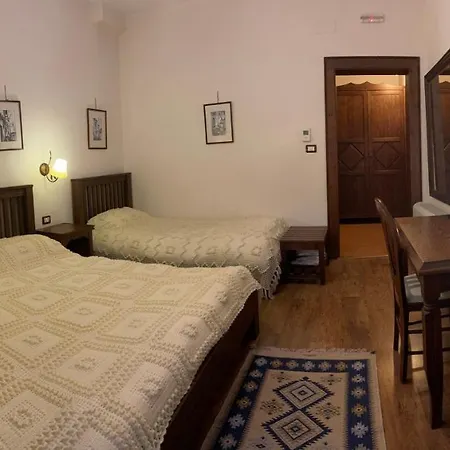 Mangalemi 4* בראט