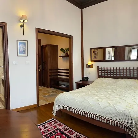 Mangalemi Hotel Berat