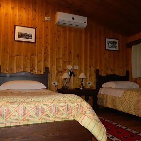 Hotel Mangalemi Berat