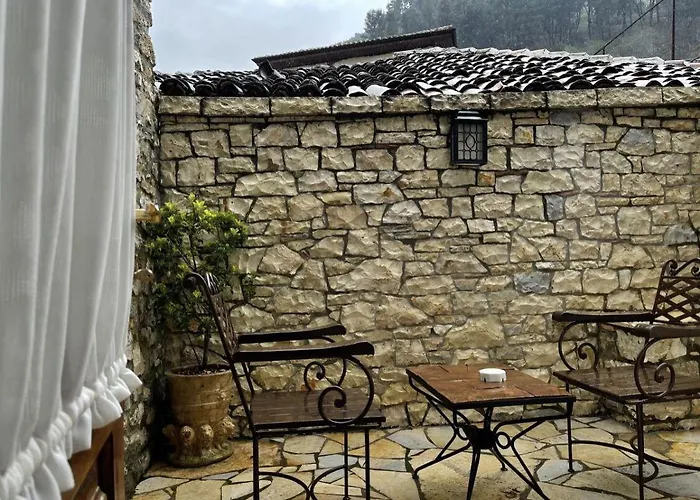 Mangalemi Hotel Berat