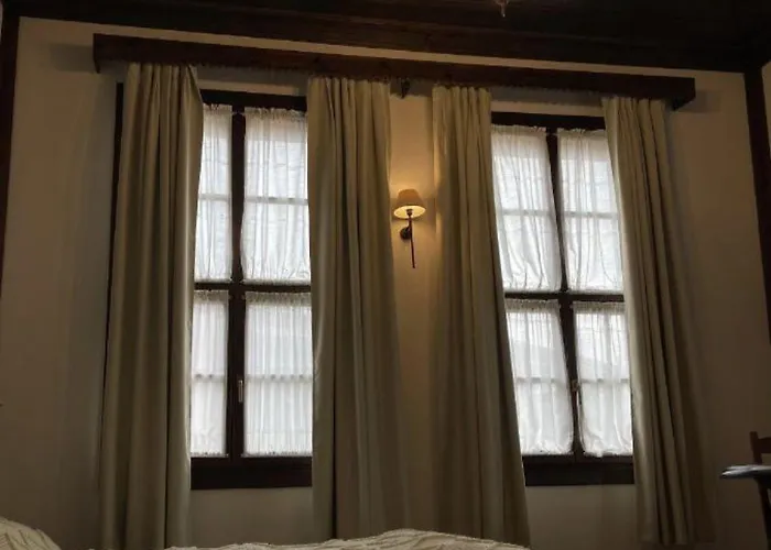 Hotel Mangalemi Berat